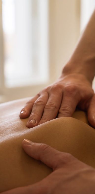 Kopf Kiefer Nacken Massage